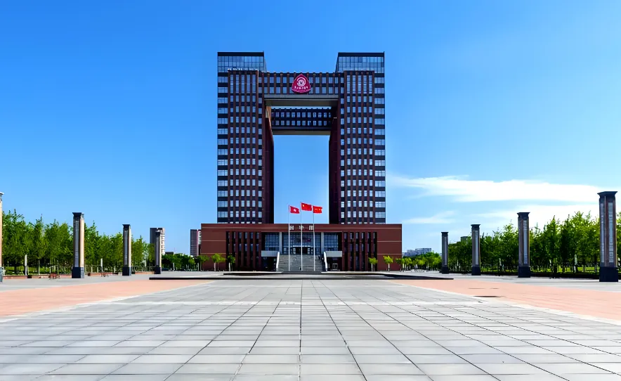 中国医科大学 封面