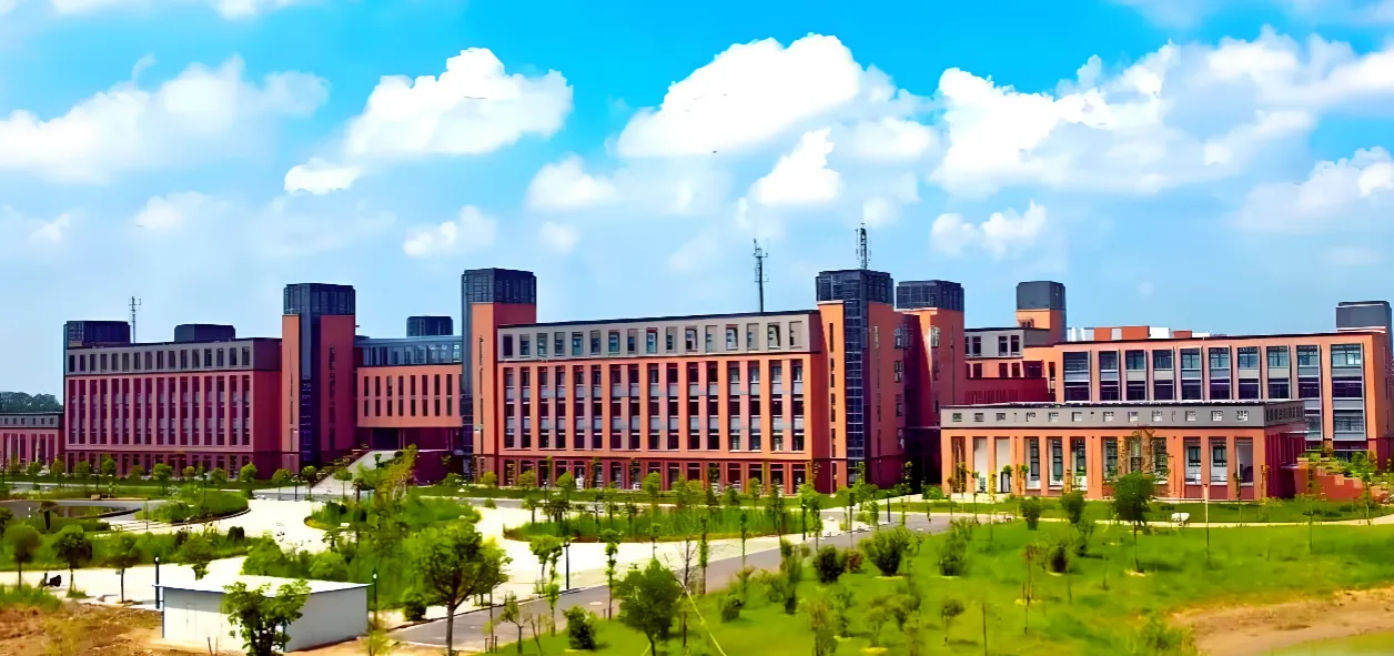 盐城工学院 封面