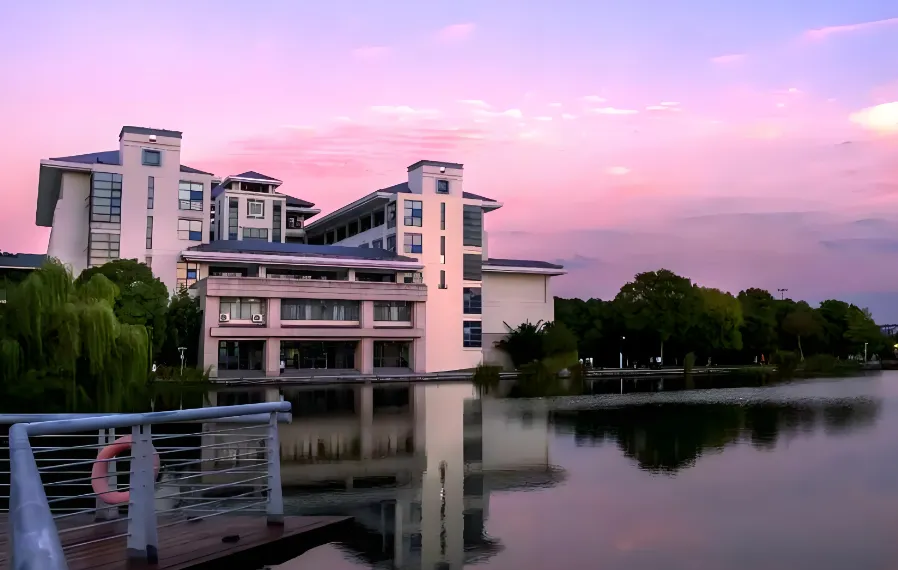 2026南审硕士复试录取工作方案|全日制现场复试+非全日制/调剂网络远程复试